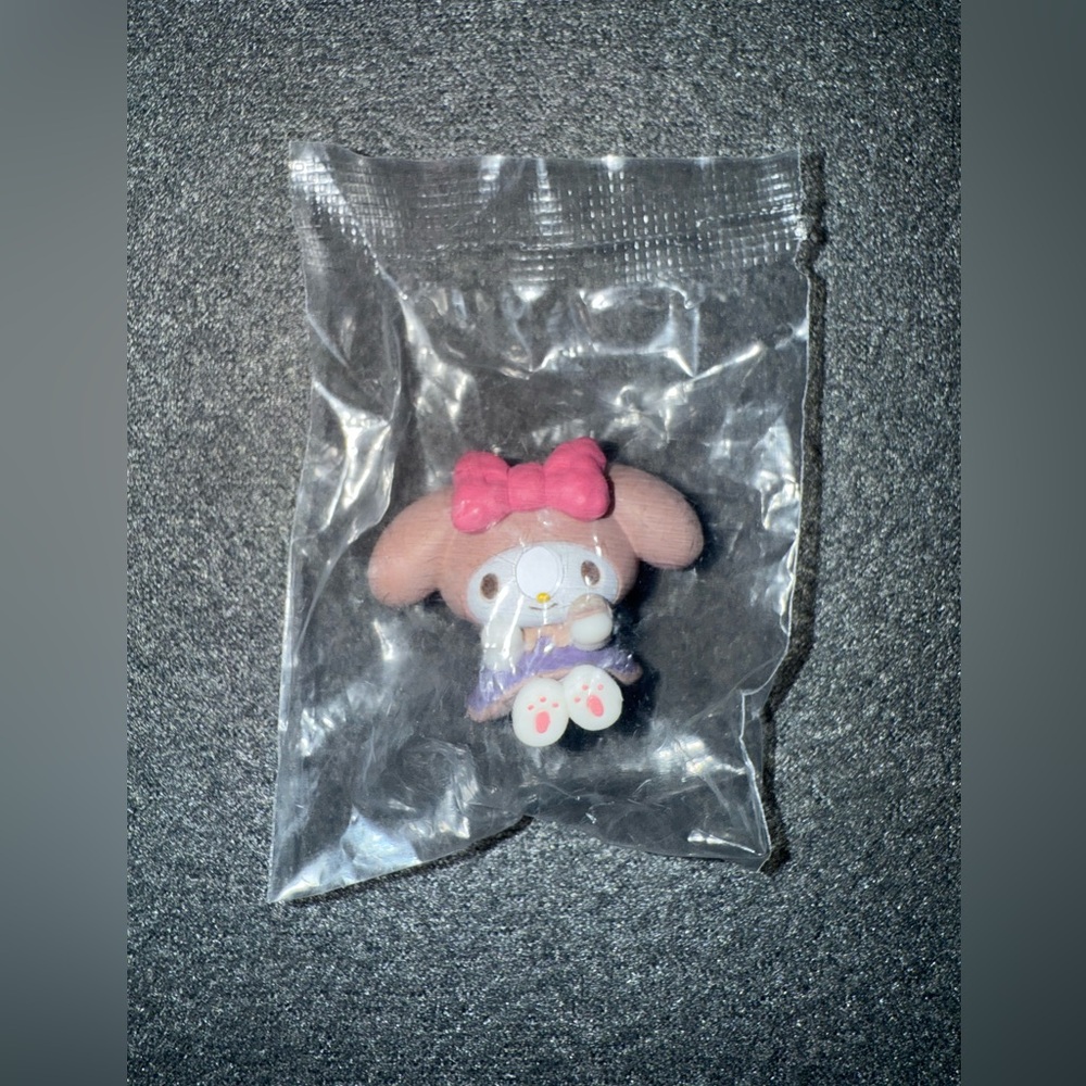 My Melody mini figure